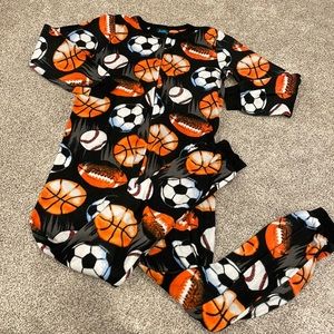 Jellyfish Fleece Pajamas: Sports Onesie ⚾️🏈🏀⚽️